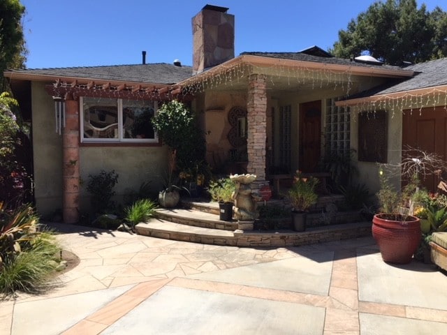 1136 8th St in Manhattan Beach, CA - Building Photo - Building Photo