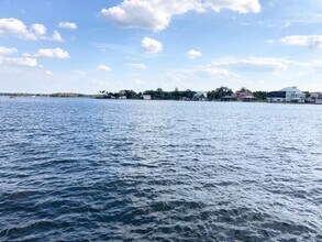 373 NW 14th Pl in Crystal River, FL - Building Photo - Building Photo