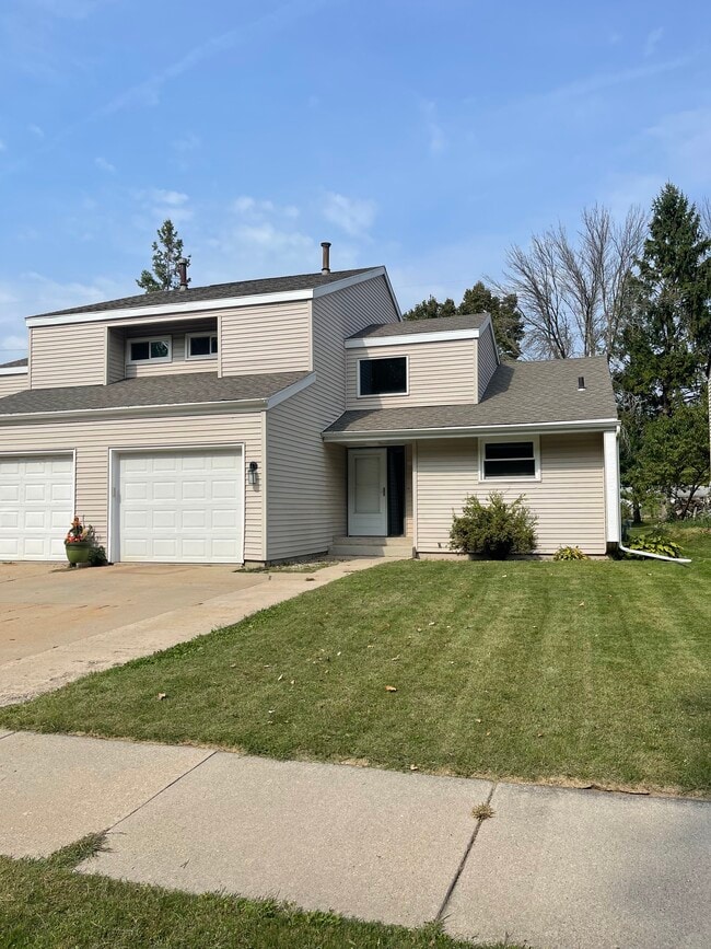property at 808 E Sylvan Ave