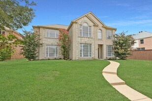 6439 Chester Dr in Frisco, TX - Building Photo