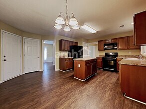 3472 Chastain Glen Ln NE in Marietta, GA - Building Photo - Building Photo