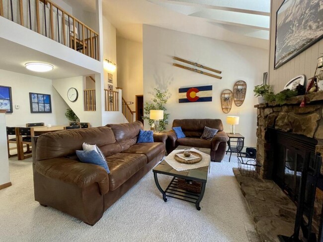 property at 89000 Ryan Gulch Rd