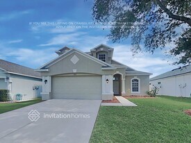 3933 Hampton Hills Dr in Lakeland, FL - Building Photo