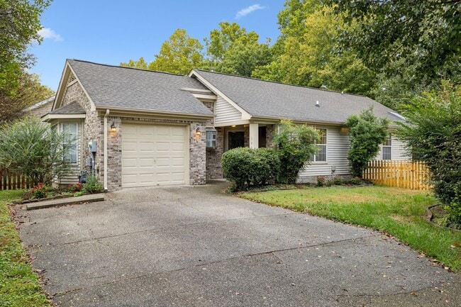 property at 306 Montrose Ct