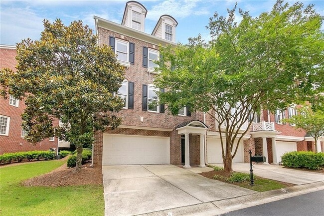 property at 486 Vinings Estates Dr SE