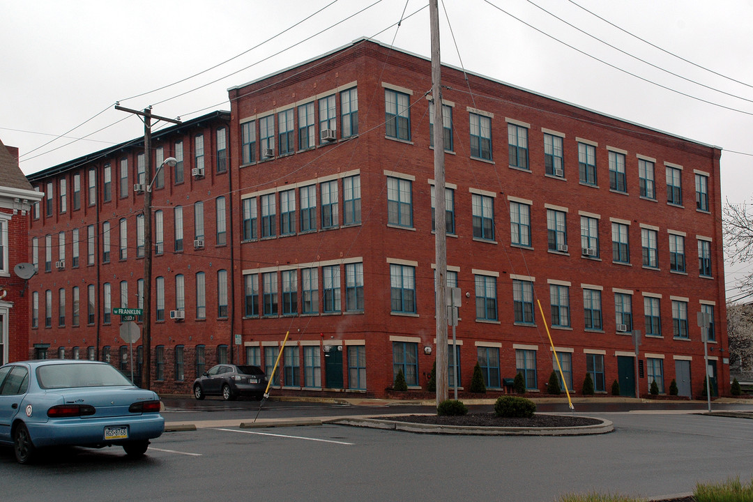 Franklin Apartments in Ephrata, PA - Building Photo