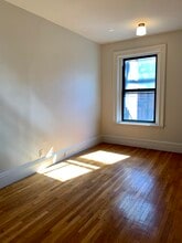 140 Marlborough St, Unit 3f in Boston, MA - Building Photo - Building Photo