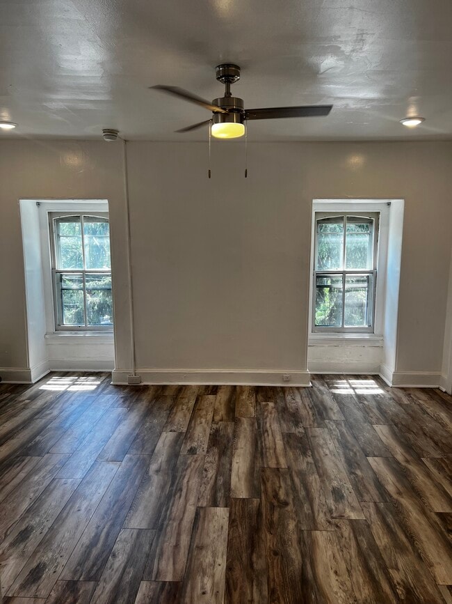 59 W Johnson St, Unit Apartment 3 photo'