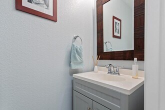 340 Altamont St in Hutto, TX - Building Photo - Building Photo