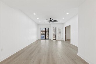 1812 West Ave in Austin, TX - Building Photo - Building Photo