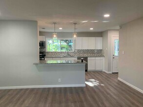 3561 Beverly Dr in Fort Worth, TX - Building Photo - Building Photo