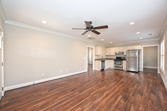 1009 Grace St in Charlotte, NC - Building Photo - Building Photo