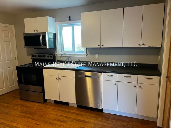 property at 62 Fern St