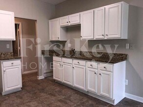 7705 Walcott Cove in Memphis, TN - Building Photo - Building Photo