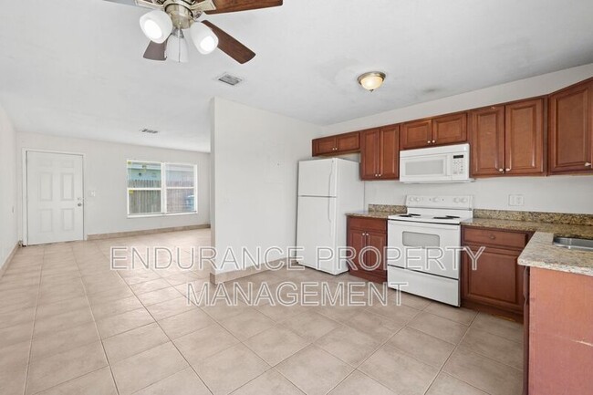 147 W 28th St