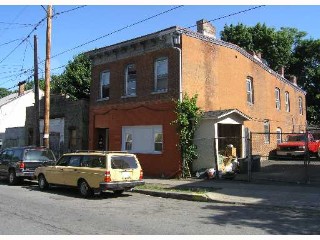 177 W Parmenter St in Newburgh, NY - Building Photo