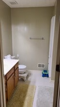406 Old Towne Rd in Louisville, KY - Building Photo - Building Photo