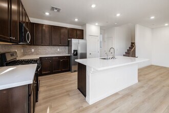 9541 Marsh Aster St in Las Vegas, NV - Building Photo - Building Photo