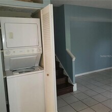 5626 Ashley Oaks Dr in Tampa, FL - Building Photo - Building Photo