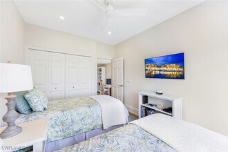 6770 Pelican Bay Blvd in Naples, FL - Building Photo - Building Photo