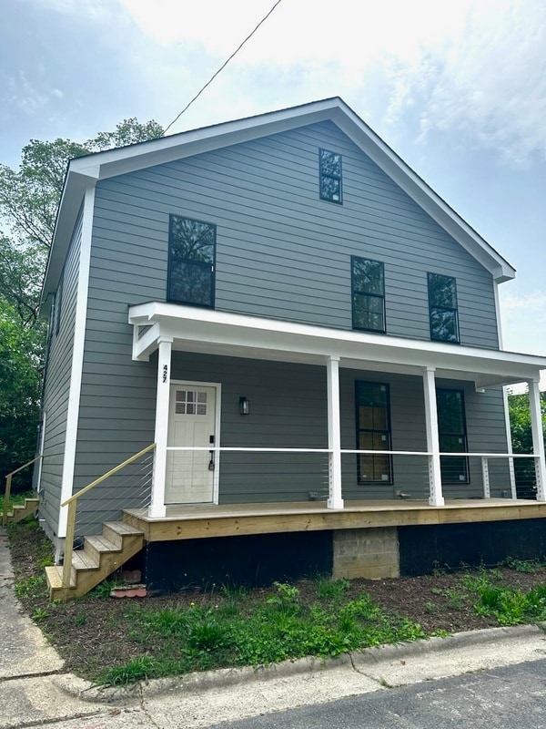 property at 427 Lakeland St