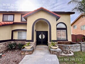 1730 W Buxton St in Rialto, CA - Building Photo - Building Photo