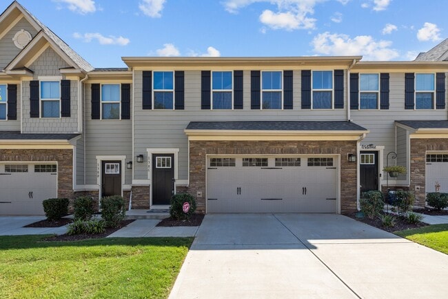 property at 138 Lanyard Dr