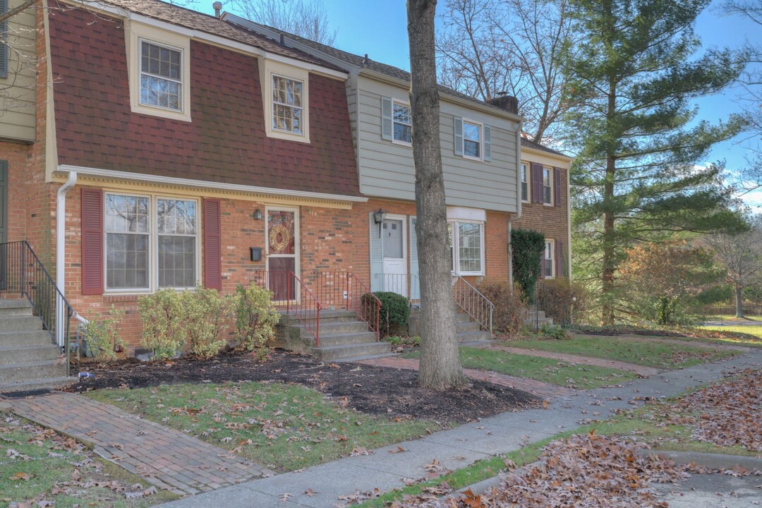 110 Southampton Ct in Blacksburg, VA - Building Photo