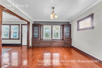 4748 E 85th St in Garfield Heights, OH - Building Photo - Building Photo