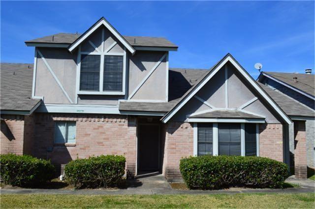 property at 1815 Country Village Blvd