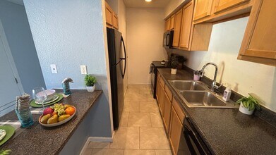 1130 E Butler Dr in Phoenix, AZ - Building Photo - Building Photo