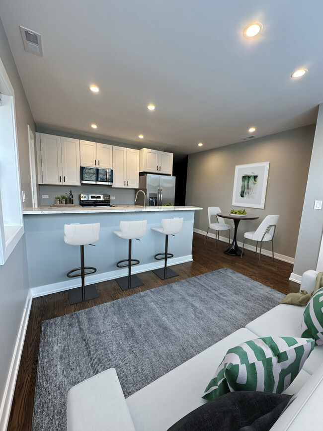 3513 N Seminary Ave in Chicago, IL - Building Photo - Building Photo