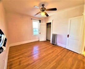 39 Waterhouse St, Unit 3 in Somerville, MA - Building Photo - Building Photo