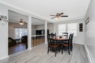 371 Alpine St in Perth Amboy, NJ - Building Photo - Building Photo