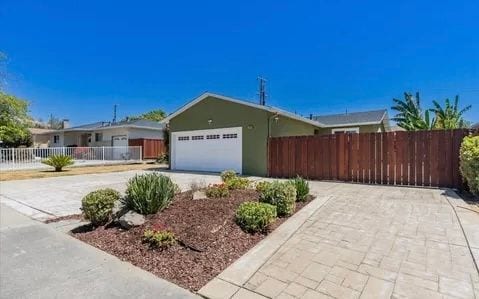 property at 186 Autrey St