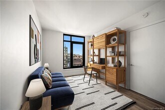 299 E 161st St-Unit -404 in Bronx, NY - Building Photo - Building Photo