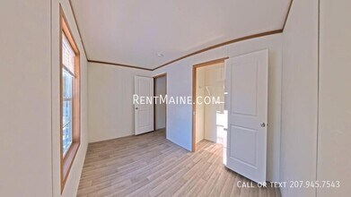 135 Penney Ln in Bradley, ME - Building Photo - Building Photo