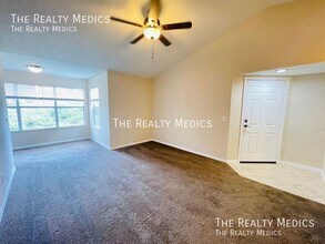 5112 Conroy Rd-Unit -Unit 26 in Orlando, FL - Building Photo - Building Photo