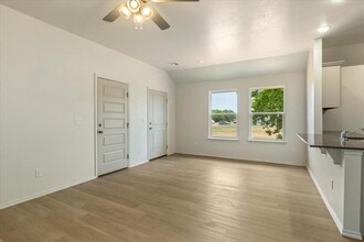 1301 SW New York Ave-Unit -Unit A in Lawton, OK - Building Photo - Building Photo