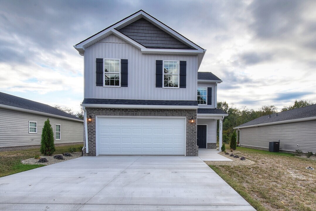 3449 Frylee Ct in Kingsport, TN - Building Photo
