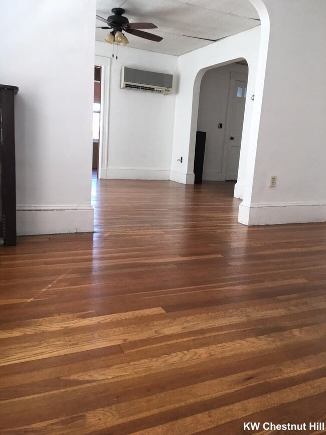 231 Corey Rd, Unit 1 in Boston, MA - Building Photo - Building Photo