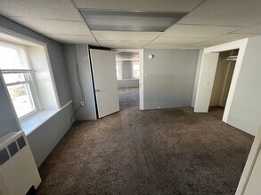 310 W Lancaster Ave, Unit 2W in Reading, PA - Building Photo - Building Photo