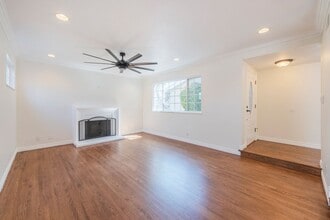 15871 Belfast Ln in Huntington Beach, CA - Building Photo - Building Photo
