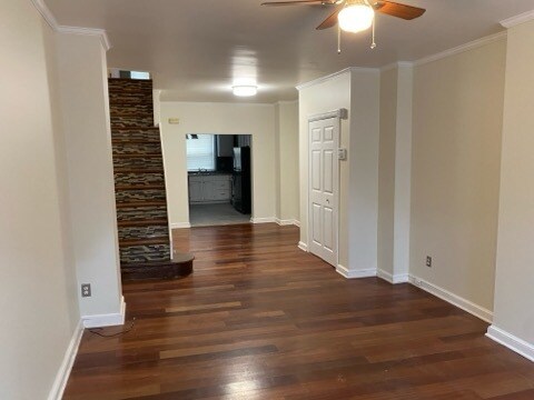 3207 Fleet St in Baltimore, MD - Building Photo - Building Photo