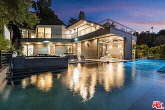 3712 Broadlawn Dr in Los Angeles, CA - Building Photo - Building Photo