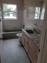 583 E Normandy Blvd in Deltona, FL - Building Photo - Building Photo