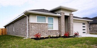 3927 Austins Pass in Katy, TX - Building Photo