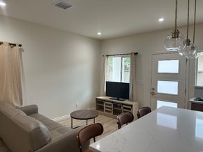 10384 McDaniel Dr in Garden Grove, CA - Building Photo - Building Photo