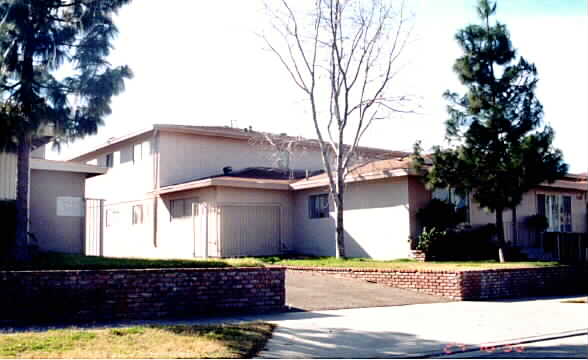 1834 Ohio St in Riverside, CA - Building Photo - Building Photo