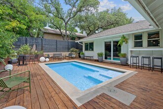 2709 Deeringhill Dr in Austin, TX - Building Photo - Building Photo
